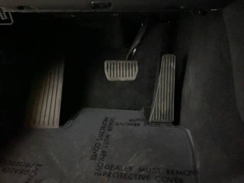 2025 Volvo XC60 B5 Plus Dark Theme