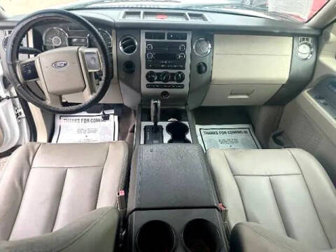 2010 Ford Expedition XLT