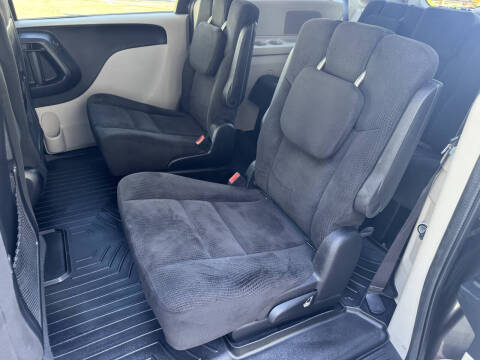 2015 Dodge Grand Caravan SXT Plus