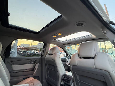 2015 GMC Acadia SLT-1