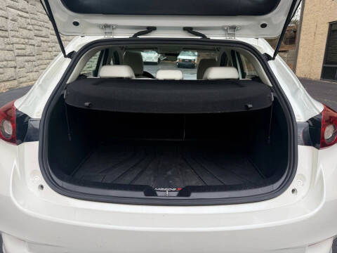 2017 Mazda MAZDA3 Grand Touring