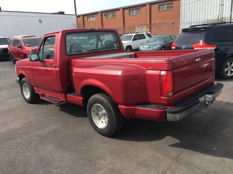 1995 Ford F-150 null photo 9