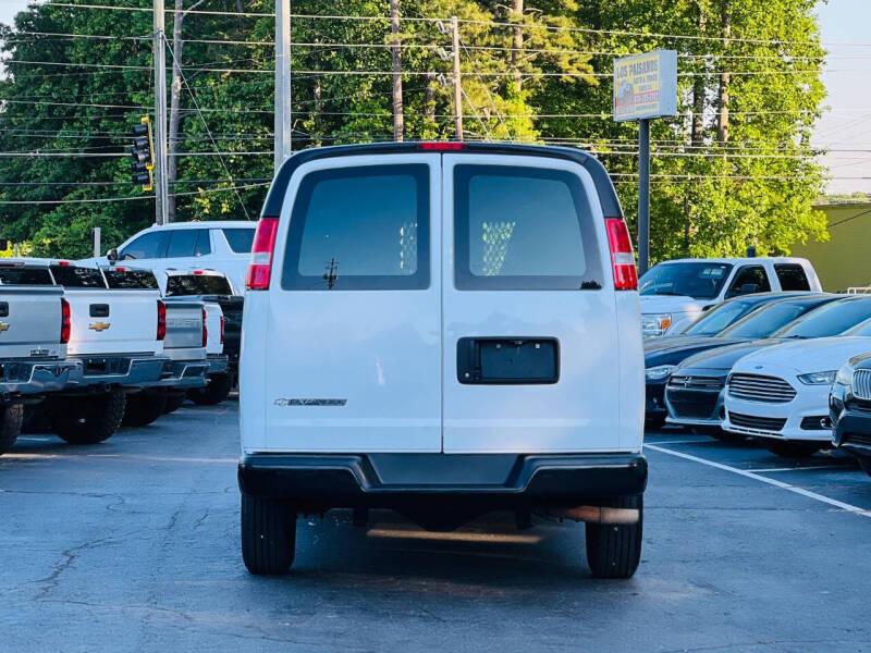 2019 Chevrolet Express 2500
