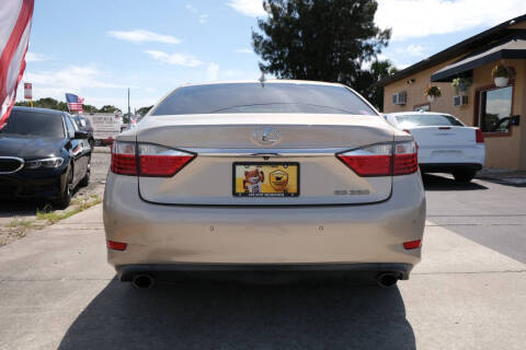 2015 Lexus ES 350 Crafted Line
