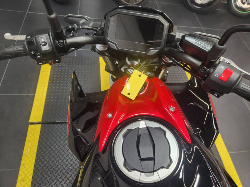 2024 Kawasaki Z650 (ABS)