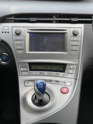 2015 Toyota Prius Three