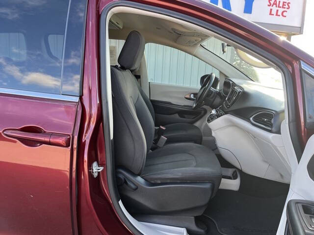 2018 Chrysler Pacifica LX