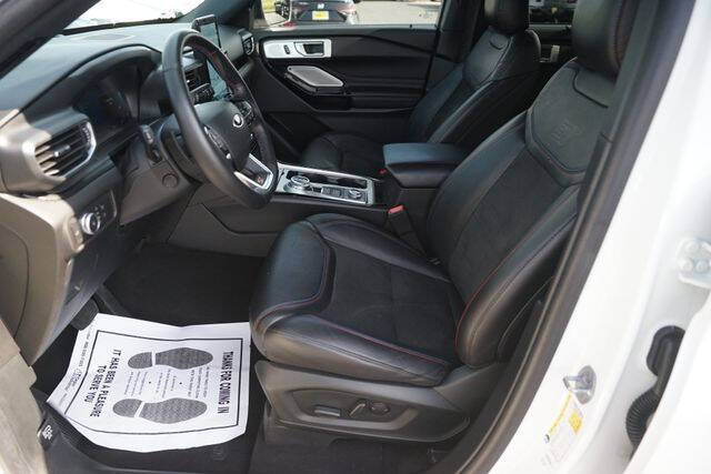 2022 Ford Explorer ST