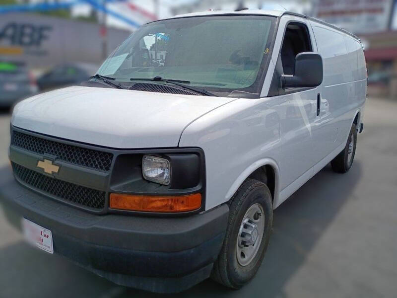 2017 Chevrolet Express 2500