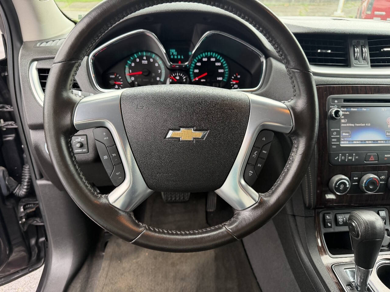 2015 Chevrolet Traverse 1LT - Photo 11