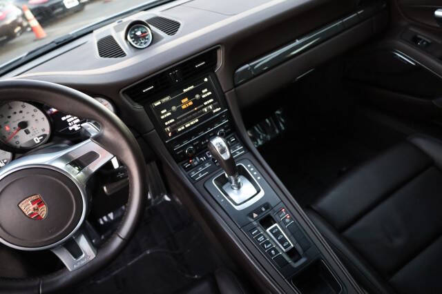 2014 Porsche 911 Turbo S