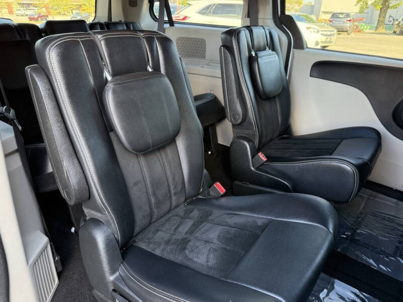 2017 Dodge Grand Caravan SXT