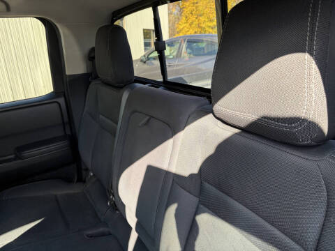 2022 Nissan Frontier SV