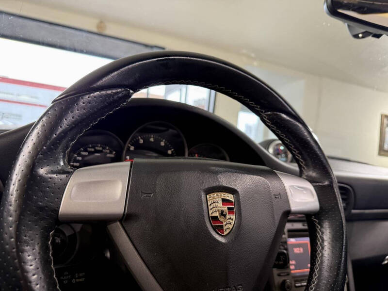 2005 Porsche 911 Carrera