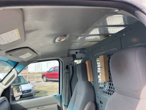 2013 Ford E-Series E-250