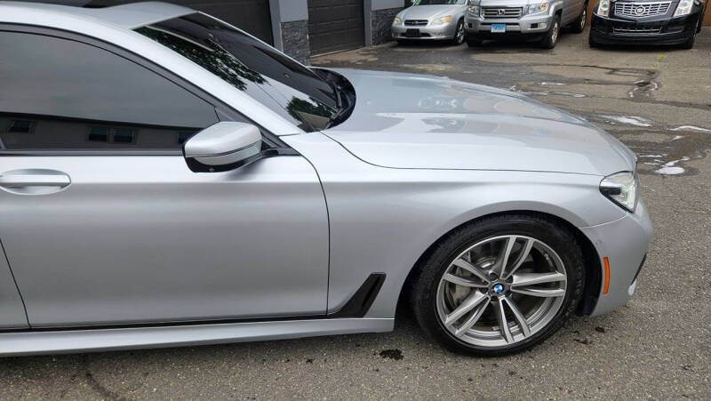 2016 BMW 7 Series 750i xDrive