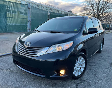 2011 Toyota Sienna for sale at Luxury Auto Sport in Phillipsburg NJ