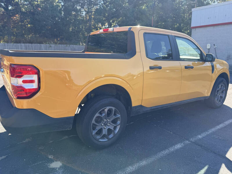 2022 Ford Maverick XL