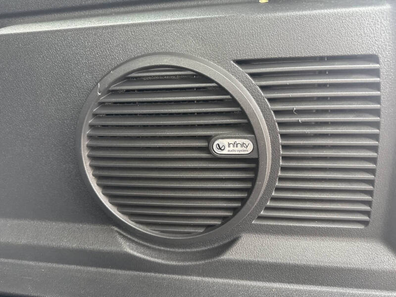 2010 Dodge Nitro Shock