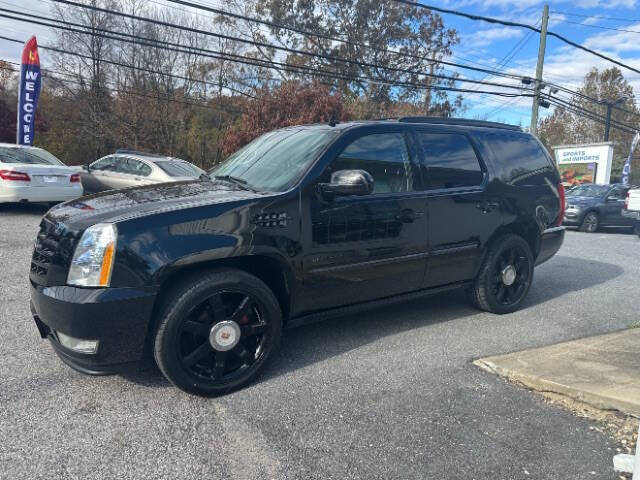 2012 Cadillac Escalade Luxury