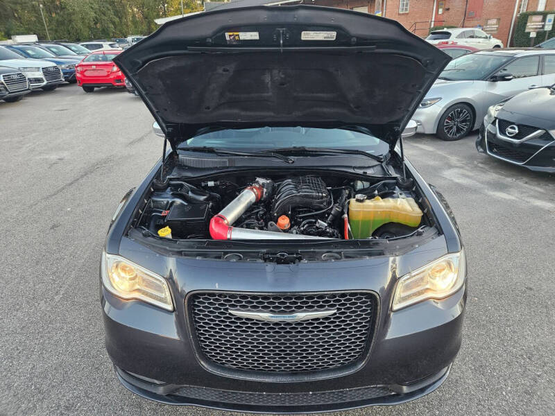 2016 Chrysler 300 C