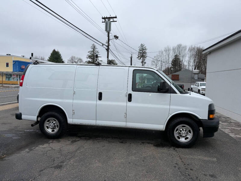 2020 Chevrolet Express 2500
