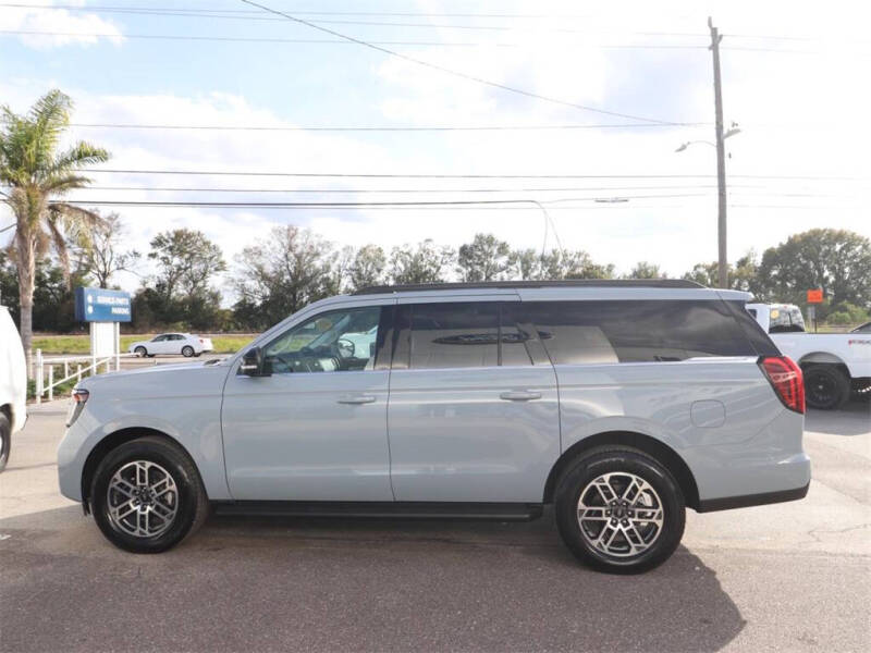 2026 Ford Expedition MAX Active