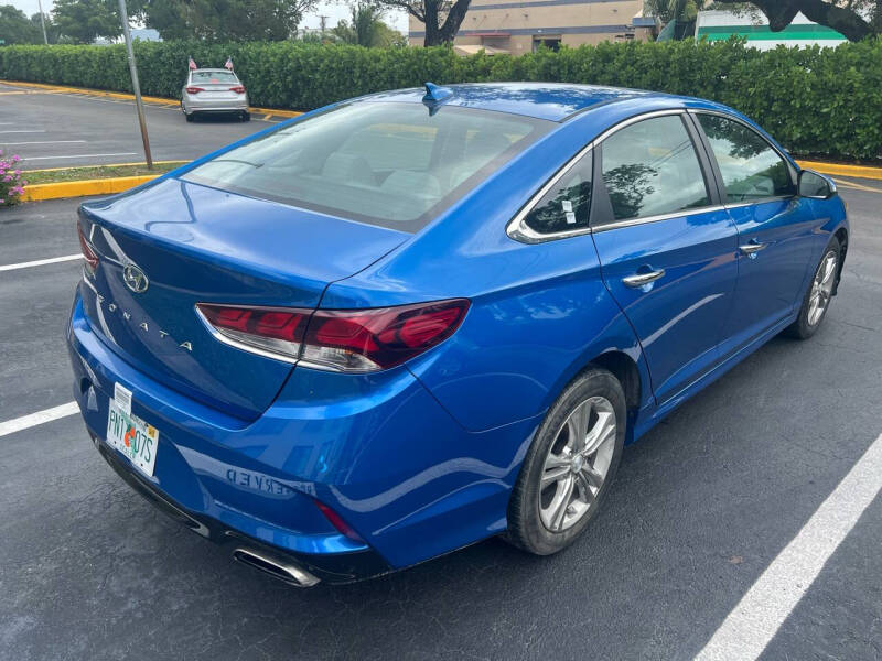 2019 Hyundai Sonata SEL photo 3