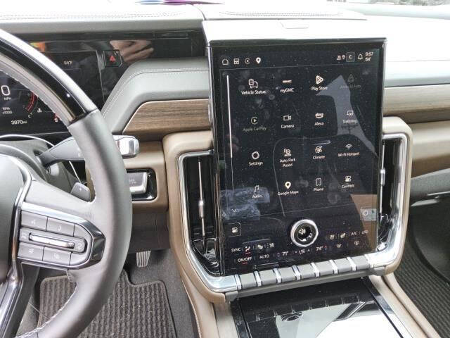 2025 GMC Yukon Denali Ultimate