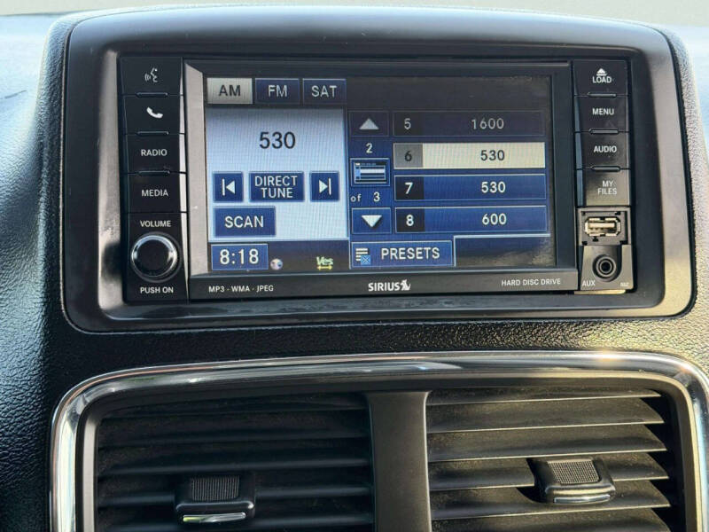 2011 Dodge Grand Caravan Crew