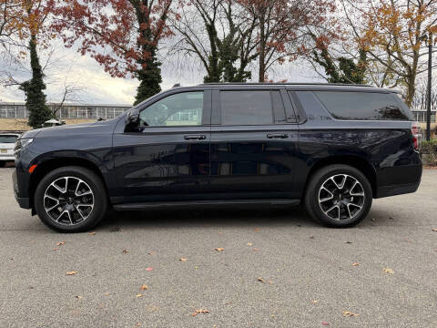 2021 Chevrolet Suburban RST