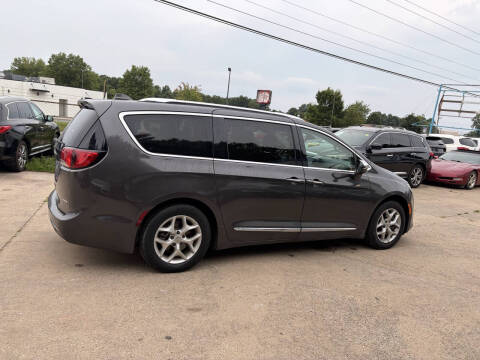 2020 Chrysler Pacifica Limited