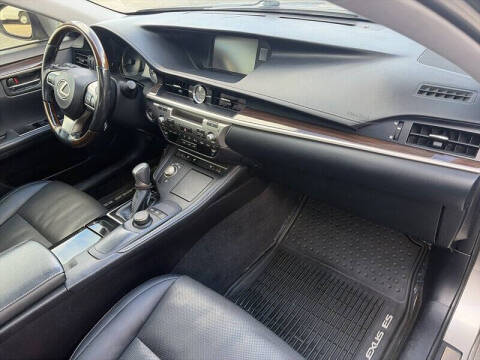 2016 Lexus ES 350