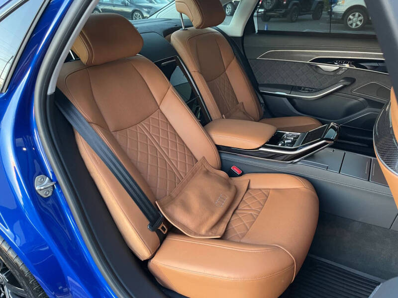 2023 Audi S8 4.0T quattro