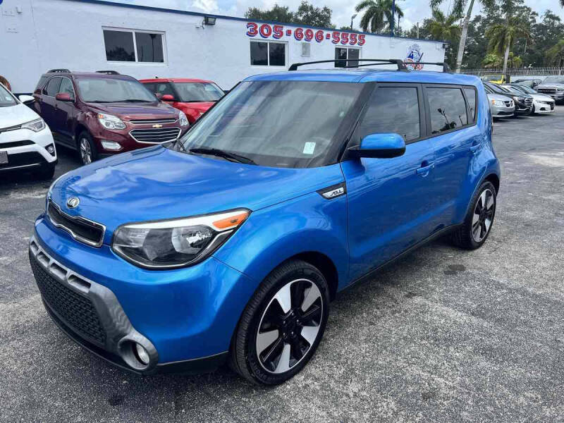 2016 Kia Soul +