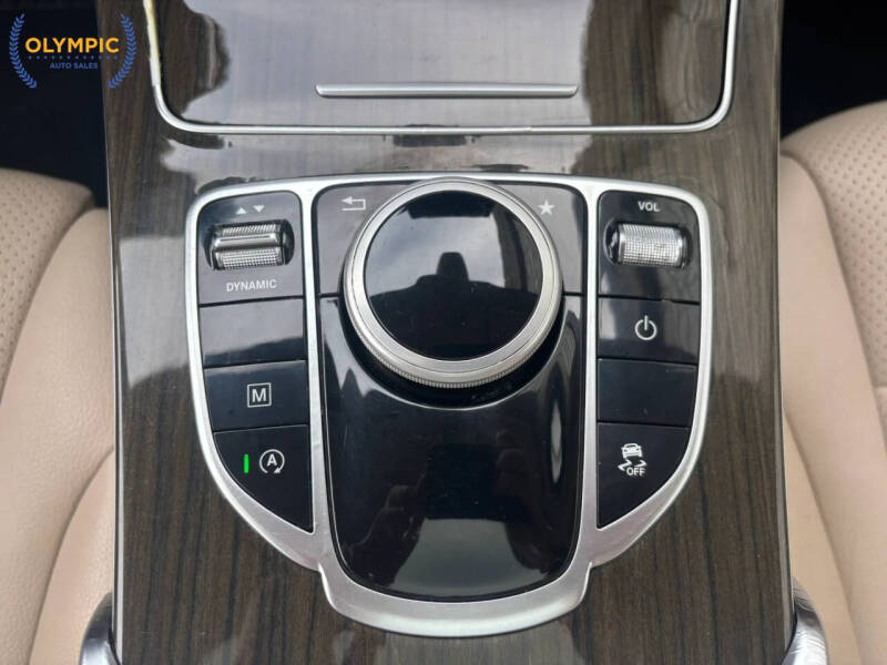 2017 Mercedes-Benz GLC GLC 300