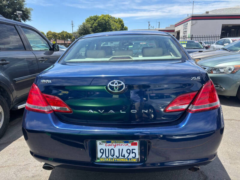 2006 Toyota Avalon XLS