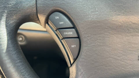 2004 Chrysler Sebring LXi