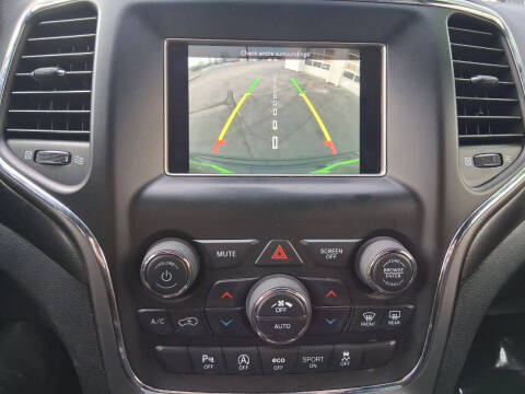 2018 Jeep Grand Cherokee Laredo E
