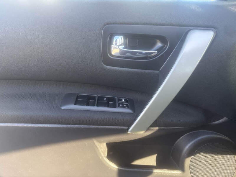 2013 Nissan Rogue SV