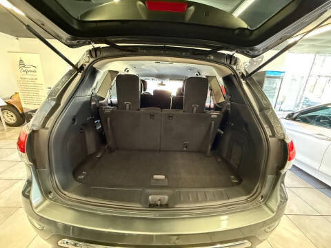 2016 Nissan Pathfinder S