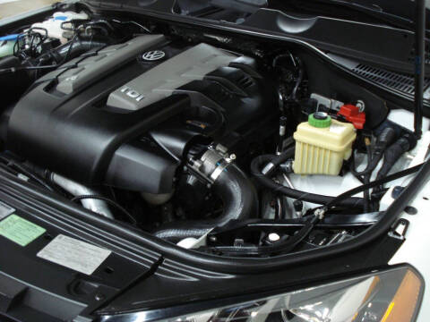 2013 Volkswagen Touareg TDI Sport