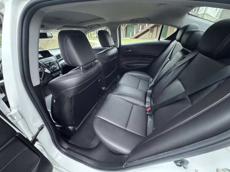 2018 Acura ILX w/Premium