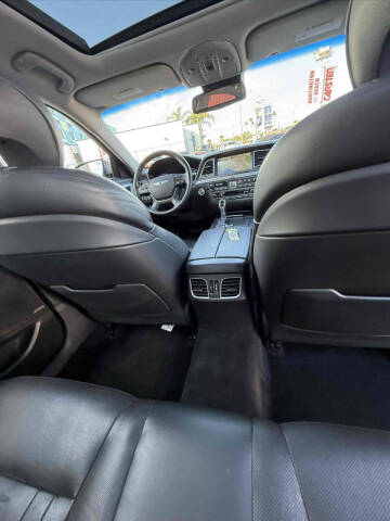 2016 Hyundai Genesis