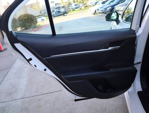 2021 Toyota Camry SE