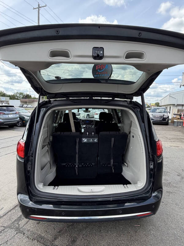 2018 Chrysler Pacifica Touring Plus