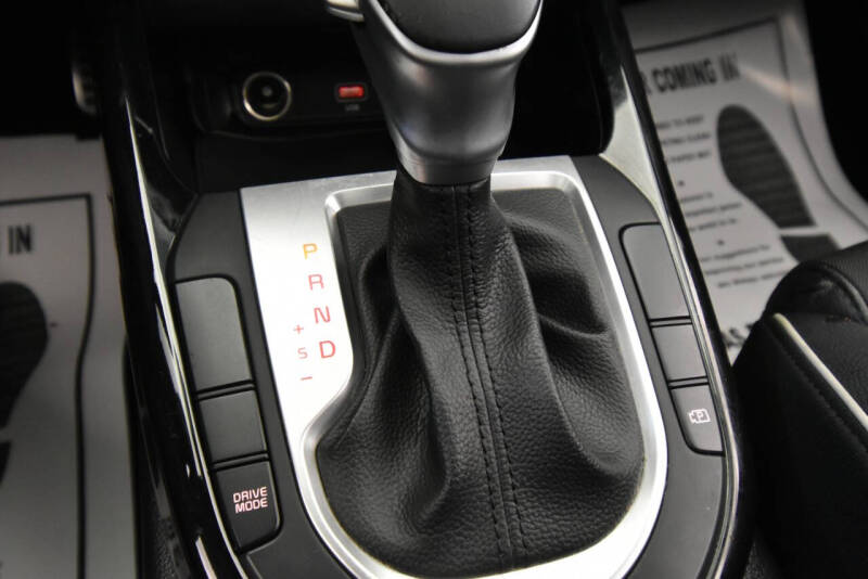 2022 Kia Forte GT Line