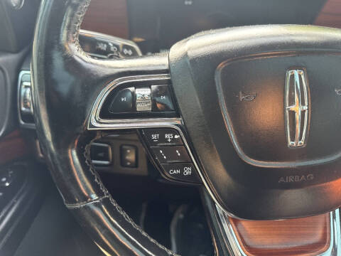 2018 Lincoln Navigator Select