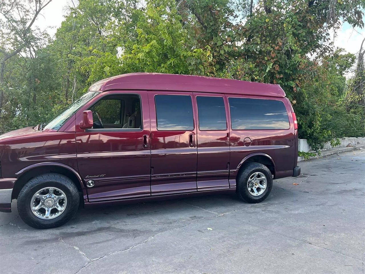 2007 Chevrolet Express for sale at AMS Auto Sales LLC in Kansas City, MO