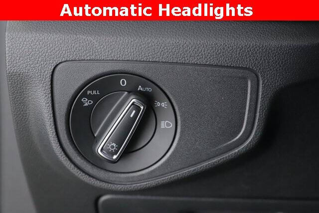 2022 Volkswagen Atlas Cross Sport SE 4Motion